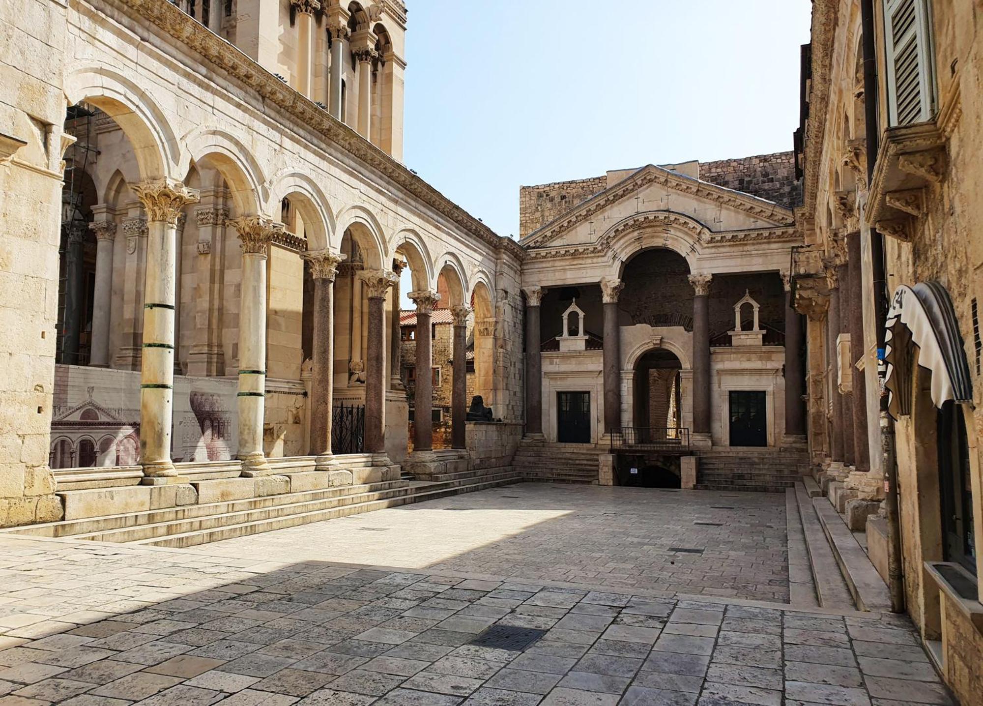 Zenta With Free Private Parking Apartment Split